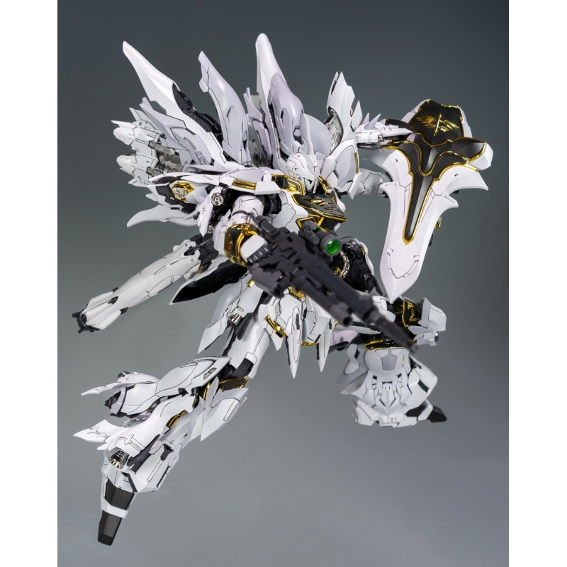 Comet Technology 1/100 Sinanju The Red Comet (White)