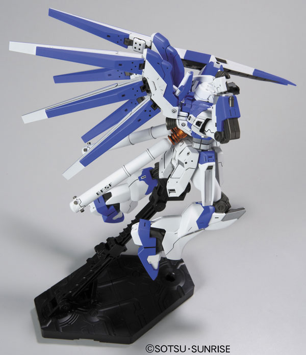 HG 1/144 Hi-Nu Gundam