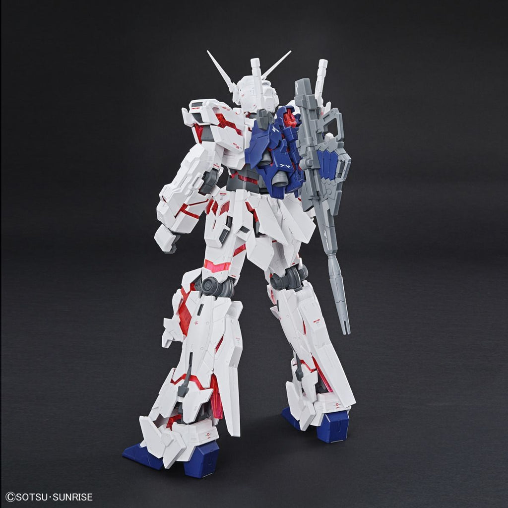 MEGA 1/48 Scale RX-0 Unicorn Gundam (Destroy Mode)