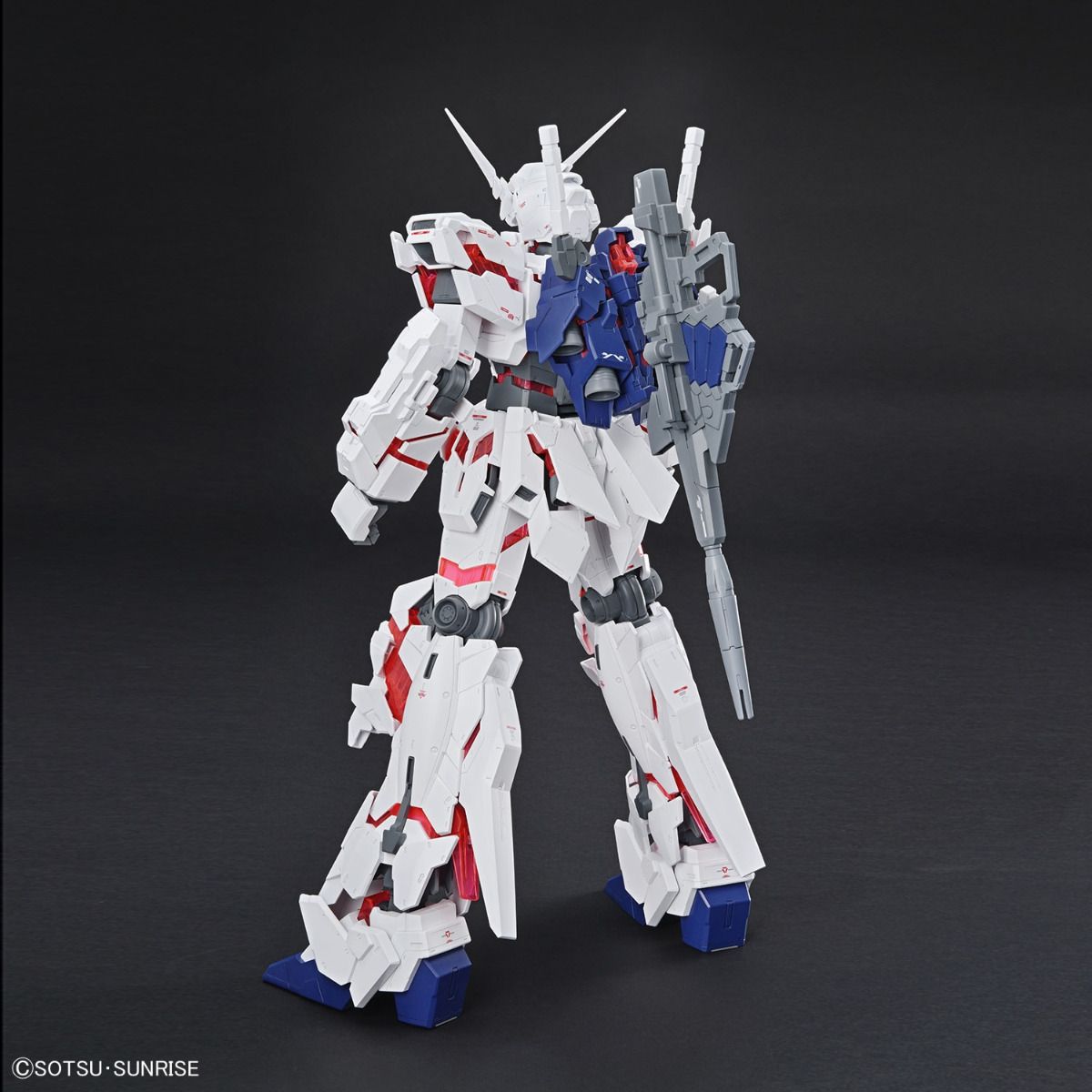 MEGA 1/48 Scale RX-0 Unicorn Gundam (Destroy Mode)