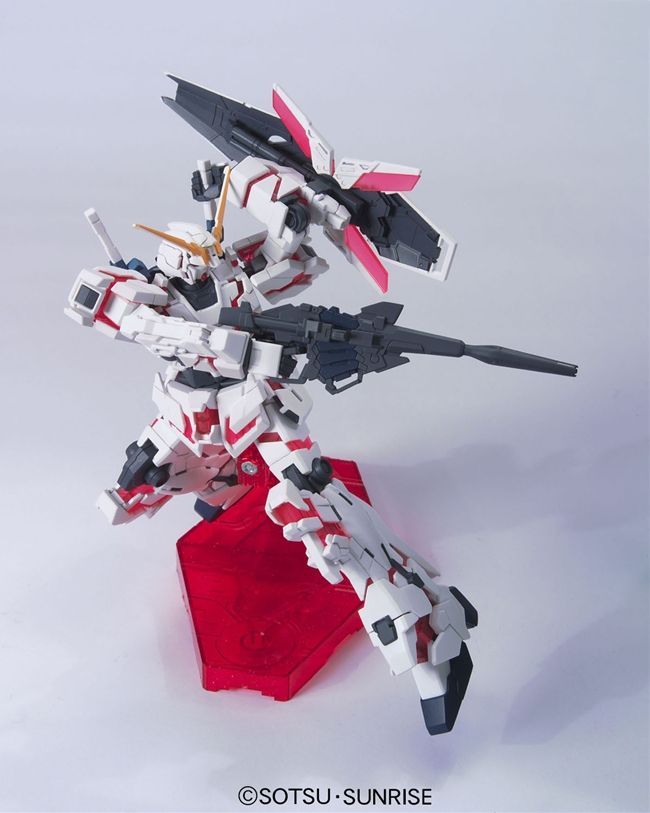 HG 1/144 Unicorn Gundam (Destroy Mode)