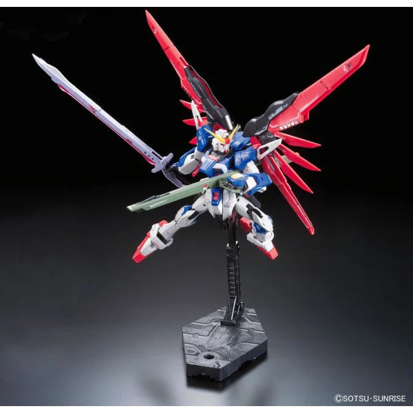 RG 1/144 Destiny Gundam
